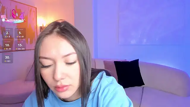 AnnaHoffman  online show from 10-09-25, 12:47