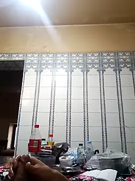 BeakedMezuza online show from 04-18-26, 08:51