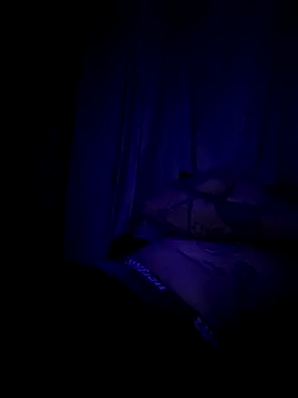 Snapshot of johnboones10 chatting on 11-03-25, 03:08 johnboones10 online show from 11-03-25, 03:08