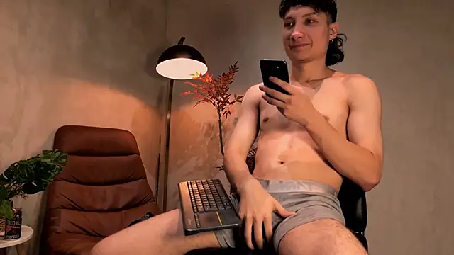 enzo steel online show from 11-21-25, 02:54