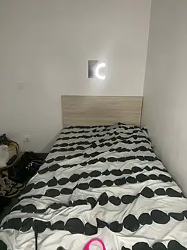 Snapshot of dreamgt chatting on 03-03-26, 02:45 dreamgt online show from 03-03-26, 02:45