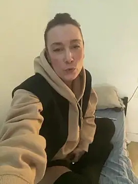 Snapshot of dreamgt chatting on 03-13-26, 03:07 dreamgt online show from 03-13-26, 03:07