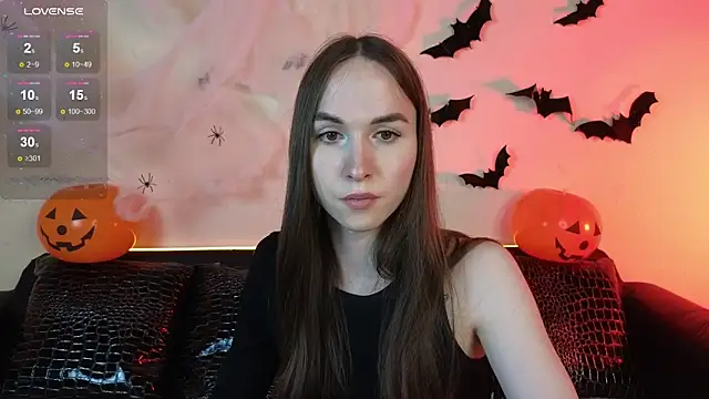 Angeel Kate online show from 10-16-25, 05:25