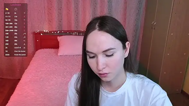 Angeel Kate online show from 02-28-26, 04:57