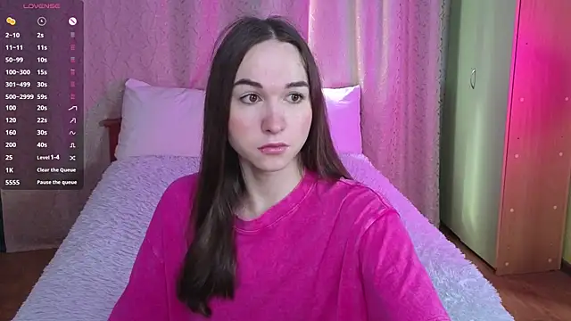 Angeel Kate online show from 07-20-26, 05:11