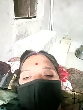 Snapshot of suhani_sharmj chatting on 11-29-25, 02:53 suhani sharmj online show from 11-29-25, 02:53