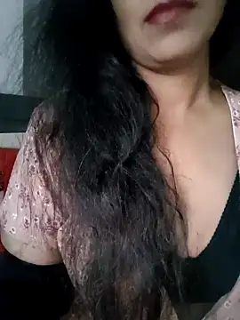 Snapshot of Deepa_Sharma143 chatting on 12-20-25, 02:07 Deepa Sharma143 online show from 12-20-25, 02:07