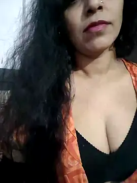 Snapshot of Deepa_Sharma143 chatting on 12-21-25, 01:46 Deepa Sharma143 online show from 12-21-25, 01:46