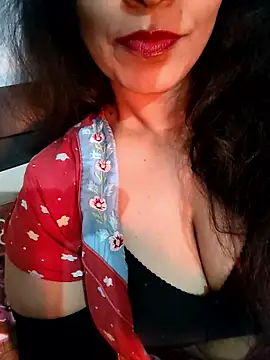 Snapshot of Deepa_Sharma143 chatting on 01-13-26, 01:44 Deepa Sharma143 online show from 01-13-26, 01:44