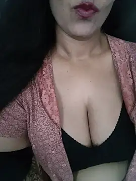 Snapshot of Deepa_Sharma143 chatting on 05-15-26, 02:07 Deepa Sharma143 online show from 05-15-26, 02:07