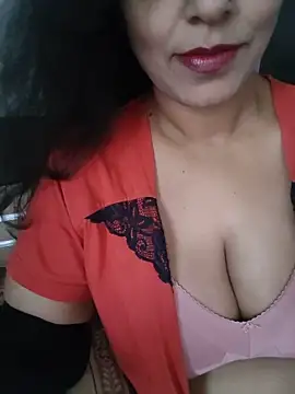 Snapshot of Deepa_Sharma143 chatting on 05-21-26, 01:56 Deepa Sharma143 online show from 05-21-26, 01:56
