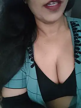 Snapshot of Deepa_Sharma143 chatting on 06-04-26, 01:33 Deepa Sharma143 online show from 06-04-26, 01:33