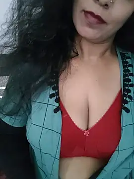 Deepa Sharma143 online show from 07-18-26, 01:43