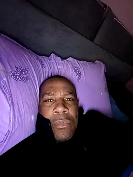 Snapshot of estrogeni chatting on 04-01-26, 06:25 estrogeni online show from 04-01-26, 06:25