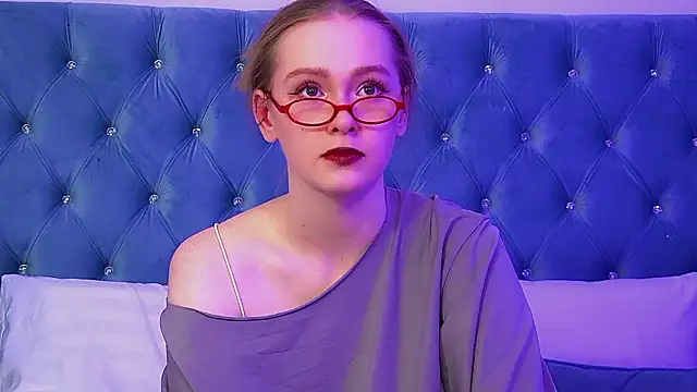 Snapshot of AgataFoxley chatting on 03-04-26, 06:14 AgataFoxley online show from 03-04-26, 06:14