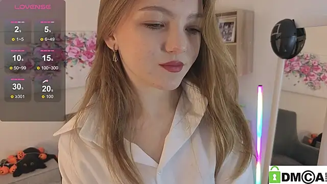 Snapshot of Sue_Sanders chatting on 02-07-26, 06:17 Sue Sanders online show from 02-07-26, 06:17