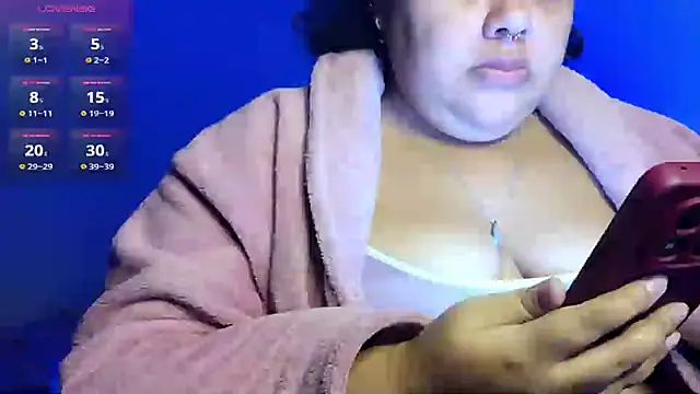xlatinastar online show from 06-22-26, 12:02