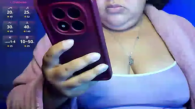 xlatinastar online show from 06-23-26, 12:08
