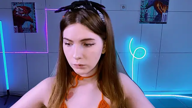 AliceCUNTach online show from 09-19-25, 05:09