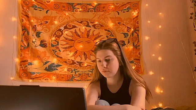 AliceCUNTach online show from 04-19-26, 05:07