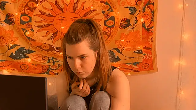 AliceCUNTach online show from 04-29-26, 05:11