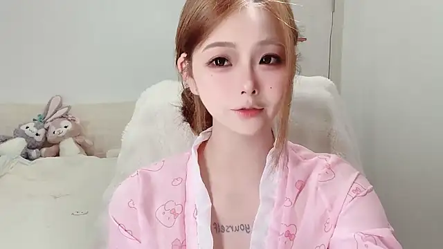 xiaoyugan-99 online show from 10-05-25, 01:53