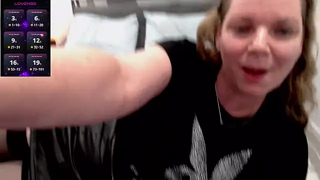 aussiepeaches online show from 04-05-26, 11:29