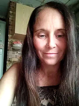 Snapshot of MerelinMILf chatting on 10-12-25, 11:31 MerelinMILf online show from 10-12-25, 11:31