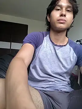 Snapshot of TeddyBear_07 chatting on 11-06-25, 12:28 TeddyBear 07 online show from 11-06-25, 12:28