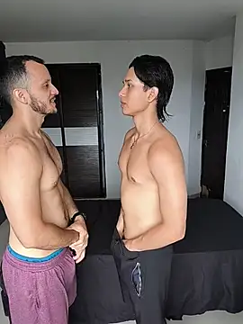 Snapshot of TeddyBear_07 chatting on 12-02-25, 12:32 TeddyBear 07 online show from 12-02-25, 12:32