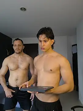 Snapshot of TeddyBear_07 chatting on 03-03-26, 12:44 TeddyBear 07 online show from 03-03-26, 12:44