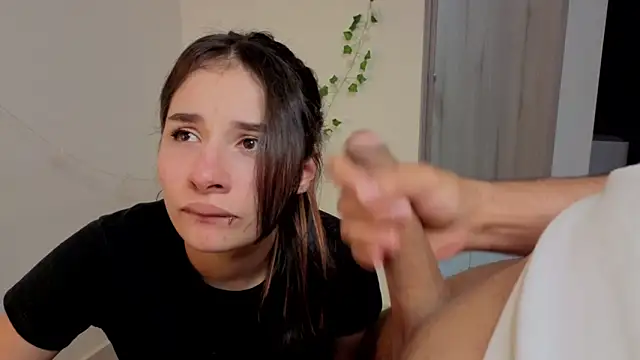 Snapshot of 0ne_0f_0ne chatting on 02-05-26, 11:53 0ne 0f 0ne online show from 02-05-26, 11:53