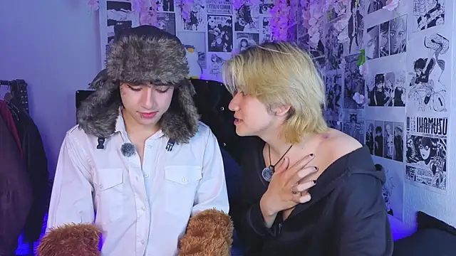 Snapshot of Vamps_Lovers chatting on 09-24-25, 01:36 Vamps Lovers online show from 09-24-25, 01:36