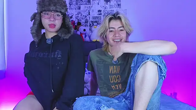 Snapshot of Vamps_Lovers chatting on 10-04-25, 12:58 Vamps Lovers online show from 10-04-25, 12:58