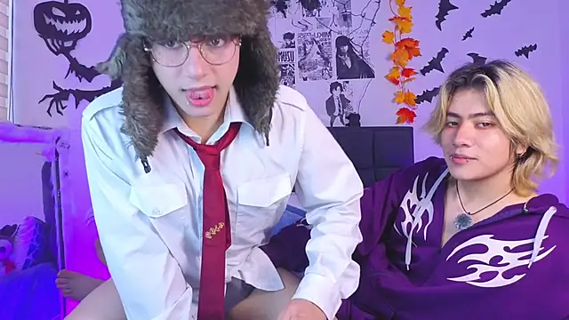 Snapshot of Vamps_Lovers chatting on 10-20-25, 01:00 Vamps Lovers online show from 10-20-25, 01:00