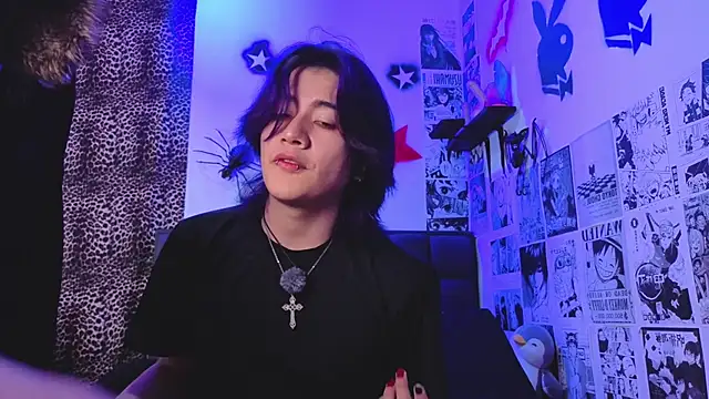 Snapshot of Vamps_Lovers chatting on 11-14-25, 01:10 Vamps Lovers online show from 11-14-25, 01:10