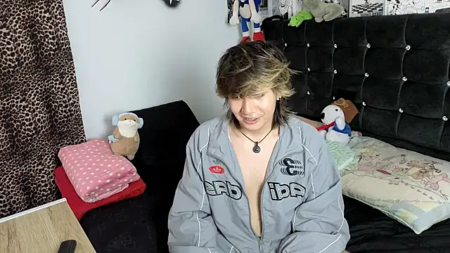 Snapshot of Vamps_Lovers chatting on 04-03-26, 08:40 Vamps Lovers online show from 04-03-26, 08:40