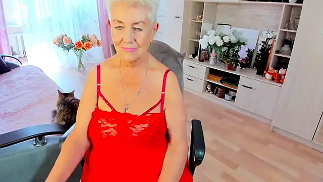 HotandMature online show from 07-23-26, 08:56