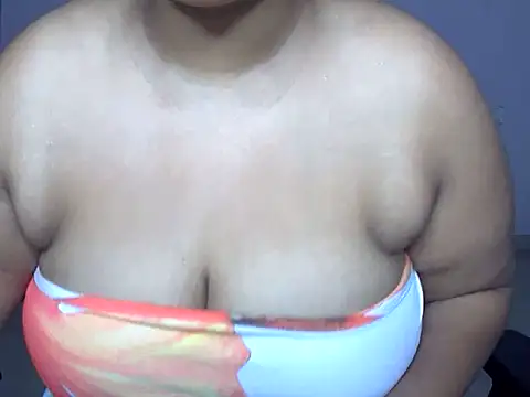 Snapshot of mrymlove chatting on 09-19-25, 02:18 mrymlove online show from 09-19-25, 02:18