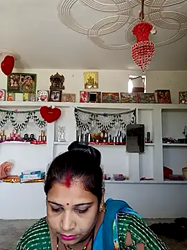 Snapshot of Rani_sahiba chatting on 09-23-25, 08:28 Rani sahiba online show from 09-23-25, 08:28