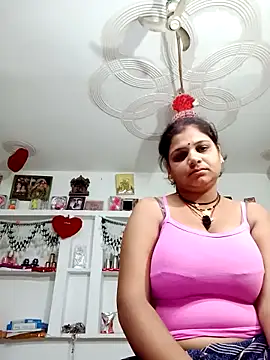 Snapshot of Rani_sahiba chatting on 09-24-25, 10:24 Rani sahiba online show from 09-24-25, 10:24