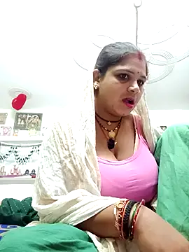 Snapshot of Rani_sahiba chatting on 10-02-25, 08:27 Rani sahiba online show from 10-02-25, 08:27