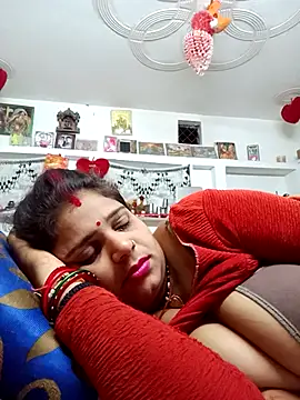 Snapshot of Rani_sahiba chatting on 10-14-25, 09:04 Rani sahiba online show from 10-14-25, 09:04