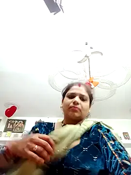 Snapshot of Rani_sahiba chatting on 10-20-25, 09:04 Rani sahiba online show from 10-20-25, 09:04