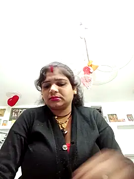 Snapshot of Rani_sahiba chatting on 10-21-25, 07:03 Rani sahiba online show from 10-21-25, 07:03