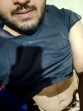 Snapshot of Mahabteegg chatting on 03-14-26, 06:02 Mahabteegg online show from 03-14-26, 06:02