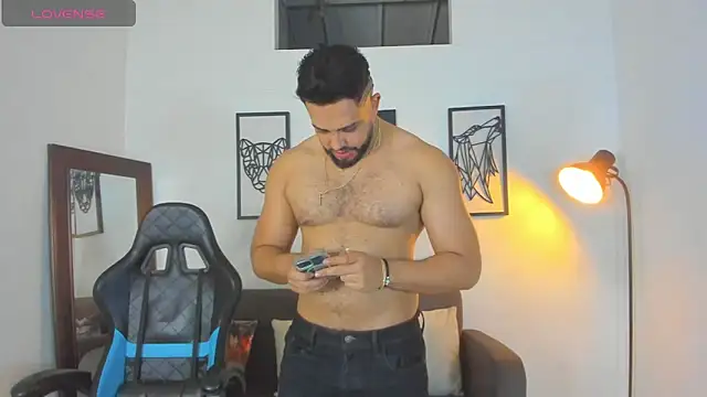 Snapshot of Justin_kingX7 chatting on 11-19-25, 09:37 Justin kingX7 online show from 11-19-25, 09:37