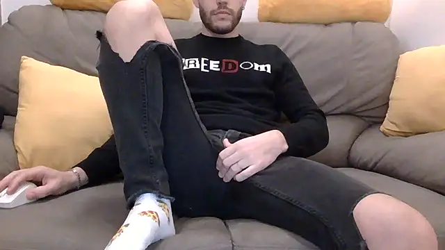 Snapshot of Amicisegreti chatting on 12-20-25, 09:22 Amicisegreti online show from 12-20-25, 09:22