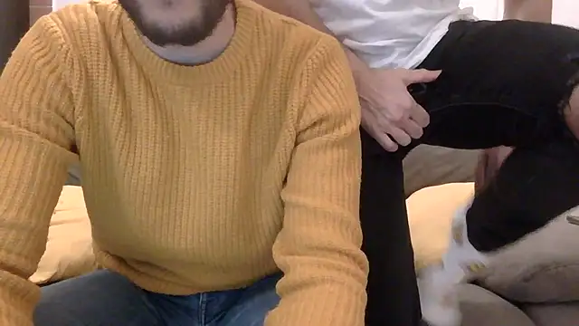 Snapshot of Amicisegreti chatting on 01-11-26, 09:42 Amicisegreti online show from 01-11-26, 09:42