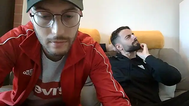 Amicisegreti online show from 03-18-26, 11:13